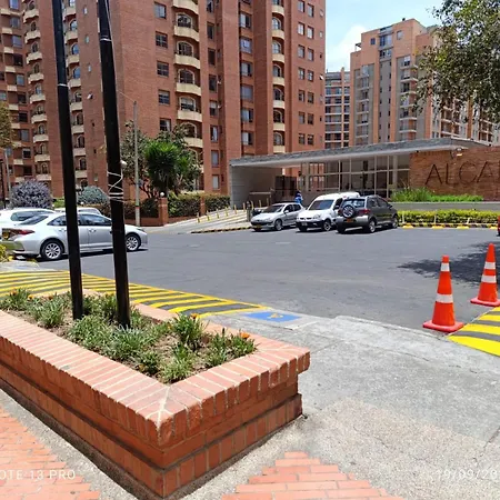 Habitacion Privada Alameda Club House 134 Usaquen Bogotá Exterior photo
