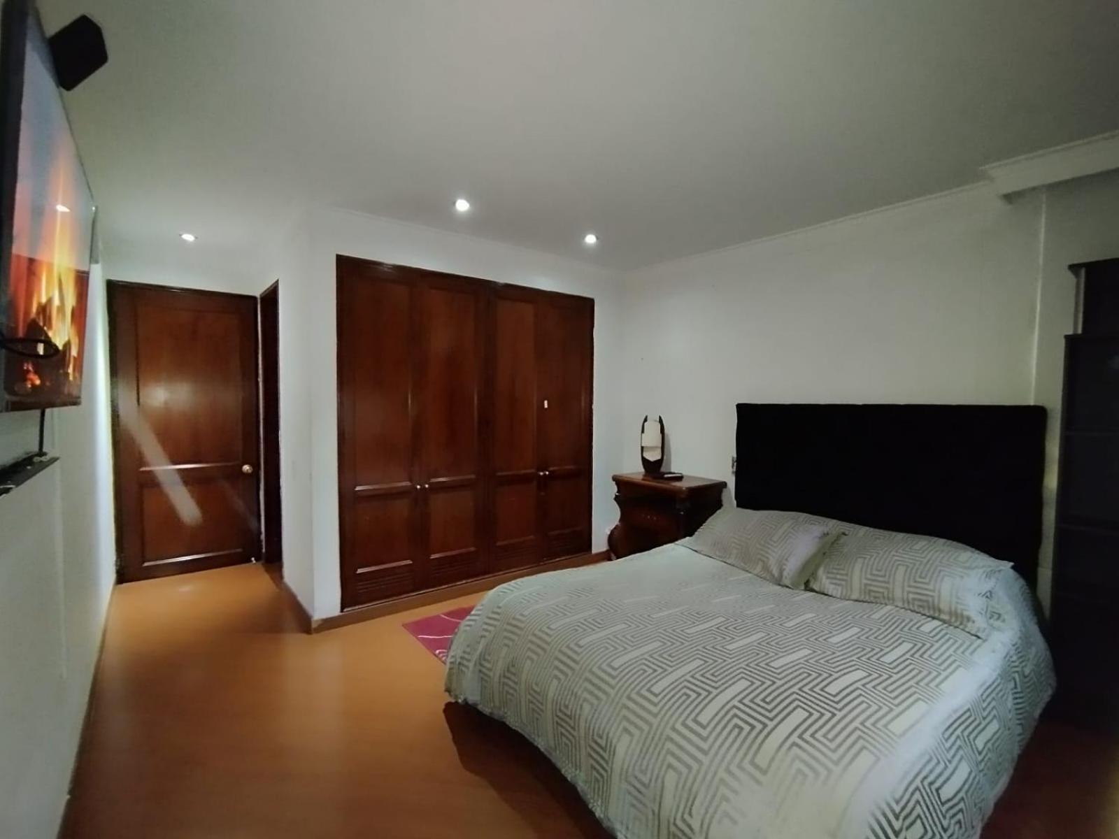 Homestay Privada Alameda Club House 134 Usaquen Bogota