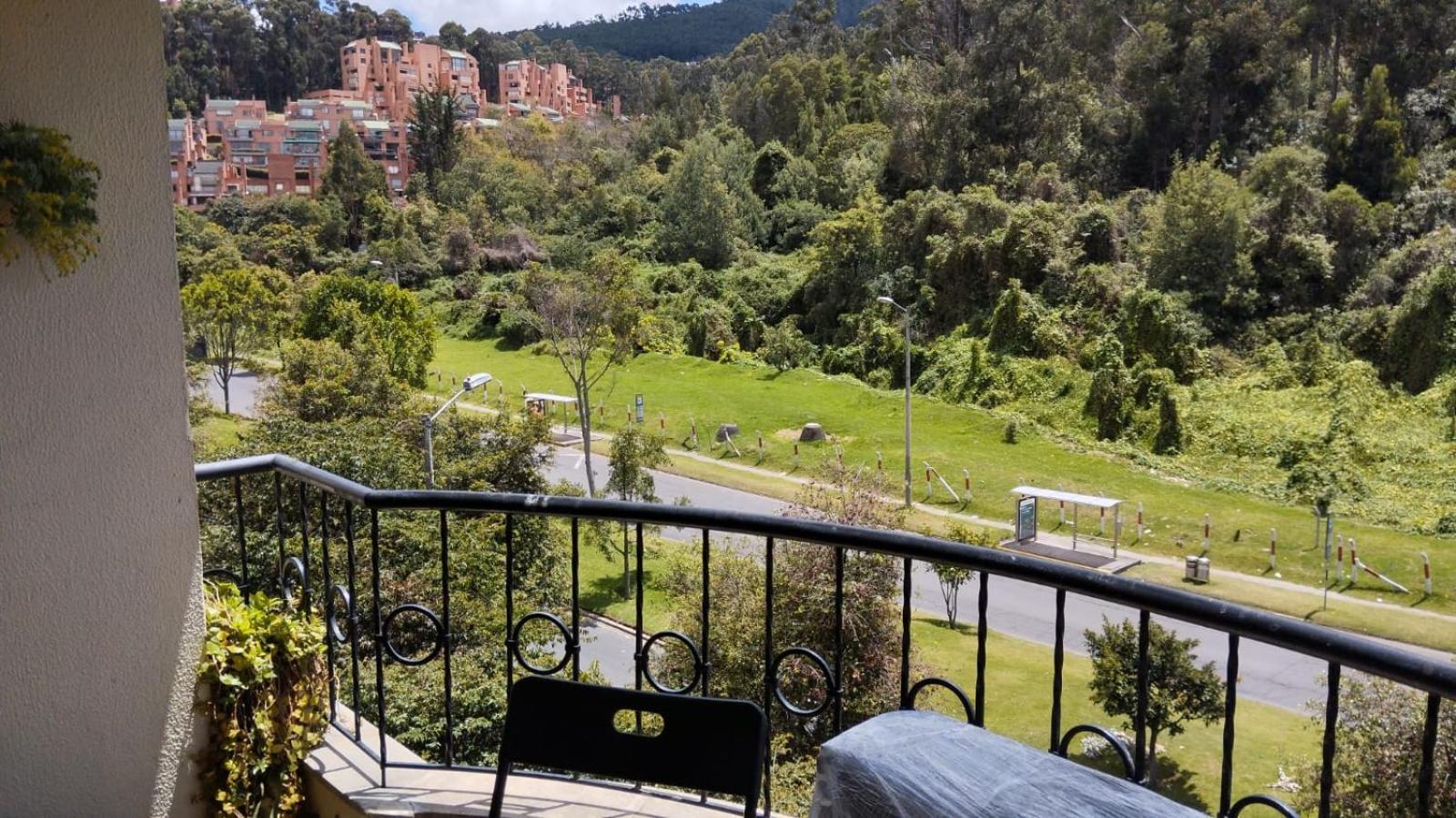 Privada Alameda Club House 134 Usaquen Homestay Bogota
