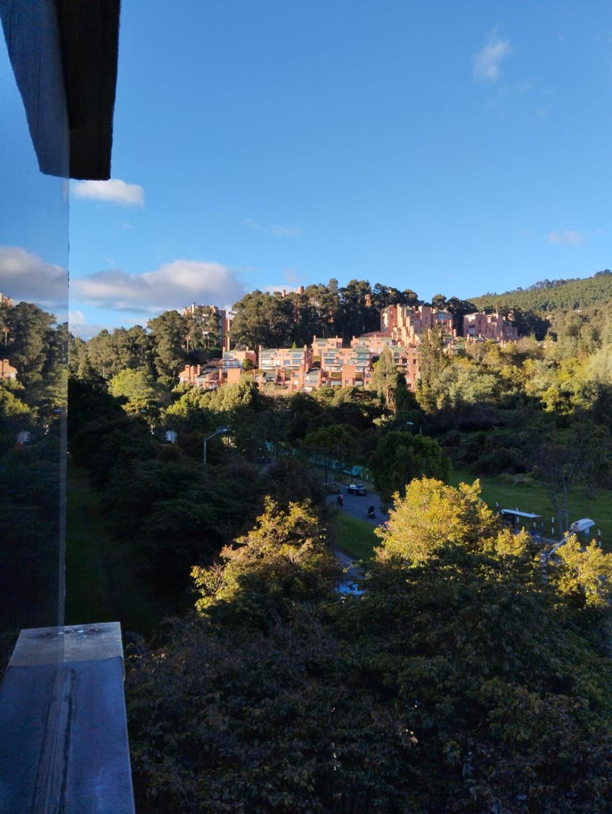 Privada Alameda Club House 134 Usaquen Homestay Bogota