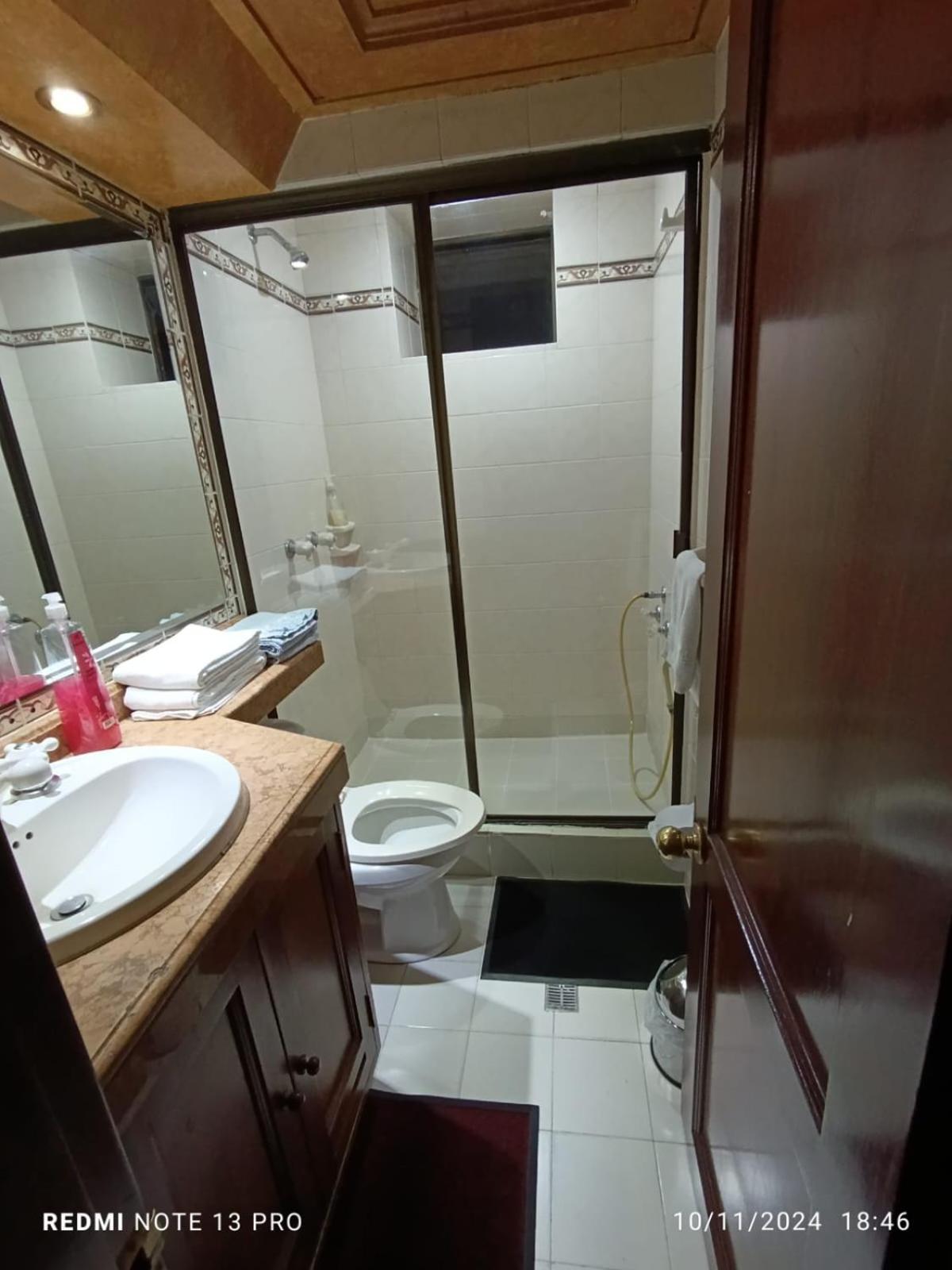 Homestay Privada Alameda Club House 134 Usaquen *